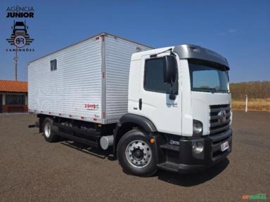 Caminhão Volkswagen 15190 ano 2019 toco Baú Oficina Gascom Imagem Caminhão Volkswagen 15190 ano 2019 toco Baú Oficina Gascom