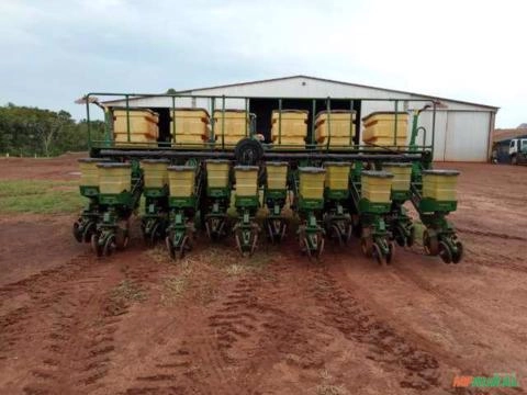 Imagem Plantadeira John Deere 9213 a vácuo Imagem Plantadeira John Deere 9213 a vácuo