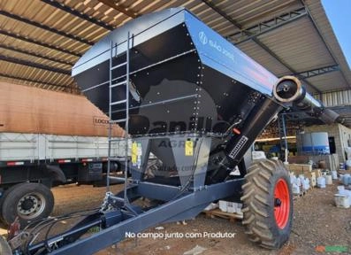 Carreta Bazuca Graneleira São José modelo 10.500 kg Imagem Carreta Bazuca Graneleira São José modelo 10.500 kg