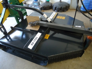 ROÇADEIRA BALDAN RD 1700 CARDAN Imagem ROÇADEIRA BALDAN RD 1700 CARDAN