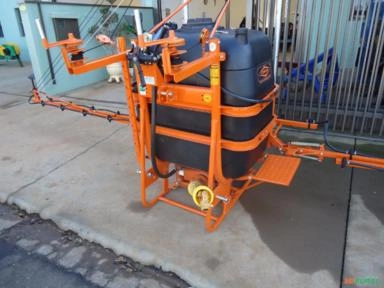 Imagem PULVERIZADOR 600 LITROS CIMAG  BARRAS 12 METROS COM ABASTECEDOR PRÓPRIO, EQUIPAMENTO NOVO Imagem PULVERIZADOR 600 LITROS CIMAG  BARRAS 12 METROS COM ABASTECEDOR PRÓPRIO, EQUIPAMENTO NOVO