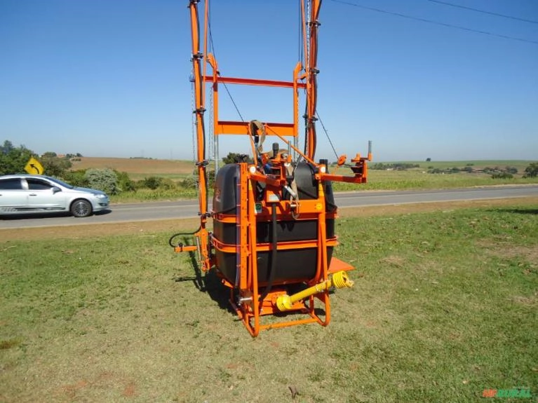 PULVERIZADOR 600 LITROS CIMAG  BARRAS 12 METROS COM ABASTECEDOR PRÓPRIO, EQUIPAMENTO NOVO Imagem PULVERIZADOR 600 LITROS CIMAG  BARRAS 12 METROS COM ABASTECEDOR PRÓPRIO, EQUIPAMENTO NOVO
