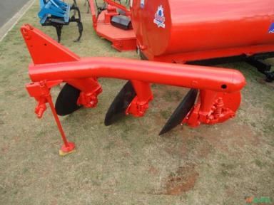 ARADO MASSEY FERGUSON 3 DISCOS REVISADO COM DISCOS NOVOS Imagem ARADO MASSEY FERGUSON 3 DISCOS REVISADO COM DISCOS NOVOS