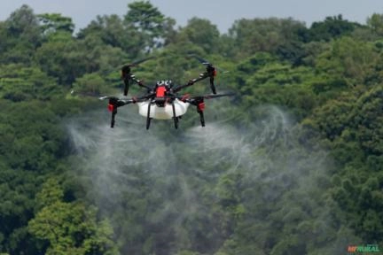Drone Agrícola de Pulverização de 60 litros Imagem Drone Agrícola de Pulverização de 60 litros