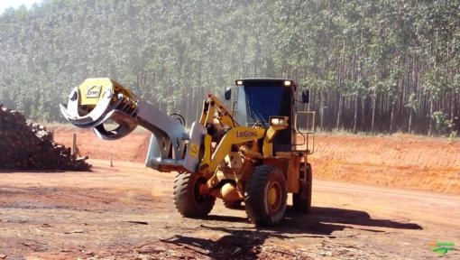 Garra 0.60 com extensor . Imagem Garra 0.60 com extensor .