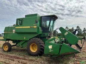 Colheitadeira John Deere 1175 ano 03