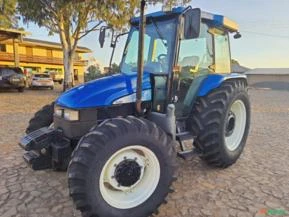 Trator New Holland TL 85 ano 2011