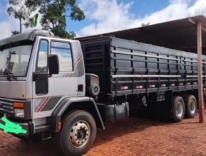 Caminhão FORD CARGO 2218 ano 89