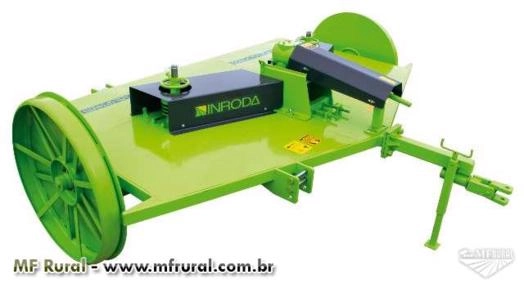 Roçadeira de Arrasto com Cardã Inroda 3,40m de Corte Imagem Roçadeira de Arrasto com Cardã Inroda 3,40m de Corte