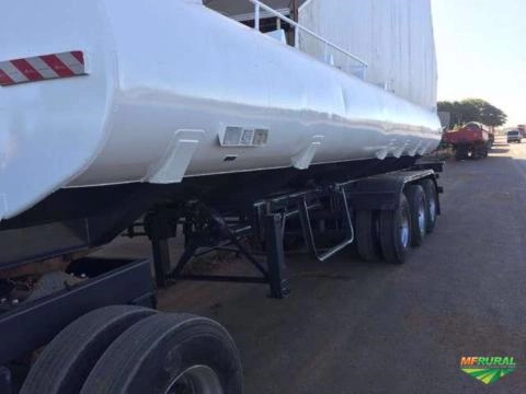 Imagem CARRETA TANQUE 32.000 LITROS COM DOLLY PARA TRATOR Imagem CARRETA TANQUE 32.000 LITROS COM DOLLY PARA TRATOR
