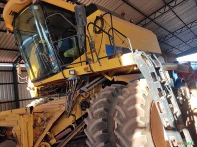 Colheitadeira TC 57/59/5090 Imagem Colheitadeira TC 57/59/5090