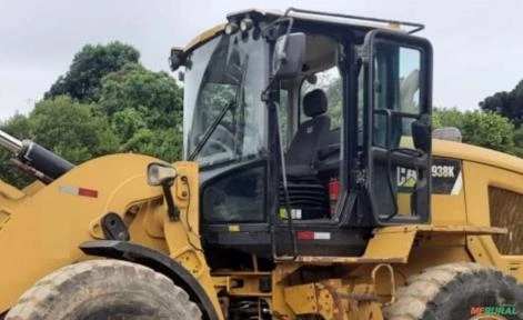 Pá Carregadeira Caterpillar 938K ano 2014 ótimo estado