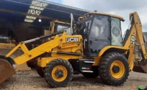 Retroescavadeira JCB 3CX 4x4 ano 2021