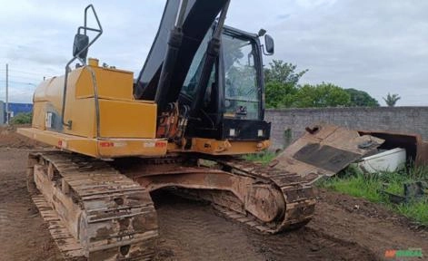 Imagem Escavadeira Caterpillar 320D FM com configuração Florestal ano 2015 Imagem Escavadeira Caterpillar 320D FM com configuração Florestal ano 2015