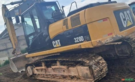 Imagem Escavadeira Caterpillar 320D FM com configuração Florestal ano 2015 Imagem Escavadeira Caterpillar 320D FM com configuração Florestal ano 2015