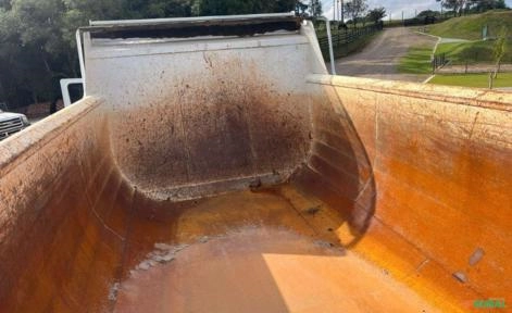 Imagem MERCEDES BENZ MB3131 6X4 ANO 2022 SEMI NOVO - IMPECÁVEL Imagem MERCEDES BENZ MB3131 6X4 ANO 2022 SEMI NOVO - IMPECÁVEL