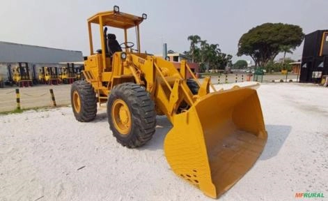 Imagem PÁ CARREGADEIRA CATERPILLAR 930T ANO 1994 Imagem PÁ CARREGADEIRA CATERPILLAR 930T ANO 1994