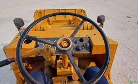 Imagem PÁ CARREGADEIRA CATERPILLAR 930T ANO 1994 Imagem PÁ CARREGADEIRA CATERPILLAR 930T ANO 1994