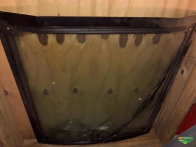 050003 VIDRO PARABRISA RETRO MF 96 Imagem 050003 VIDRO PARABRISA RETRO MF 96