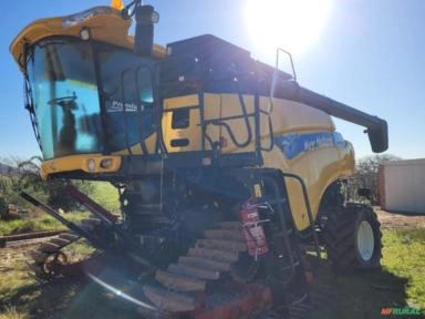 COLHEDORA CR 9260 PREMIUM PARA EXIGENTES 2014 Imagem COLHEDORA CR 9260 PREMIUM PARA EXIGENTES 2014