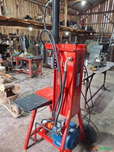 Imagem Rachador de lenha Imagem Rachador de lenha