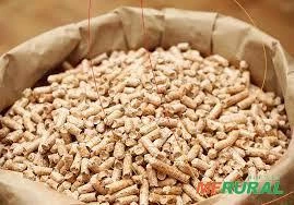 Venda de Pellets de pinus, qualidade MINÉO ( FOB ) Biomassa Pellet