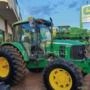Trator John Deere 6110J Imagem Trator John Deere 6110J