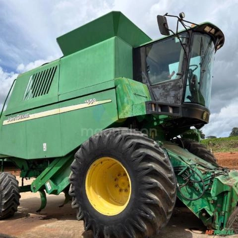 Colheitadeira John Deere 1550 Imagem Colheitadeira John Deere 1550