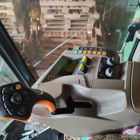 Imagem Colheitadeira John Deere S440 Imagem Colheitadeira John Deere S440