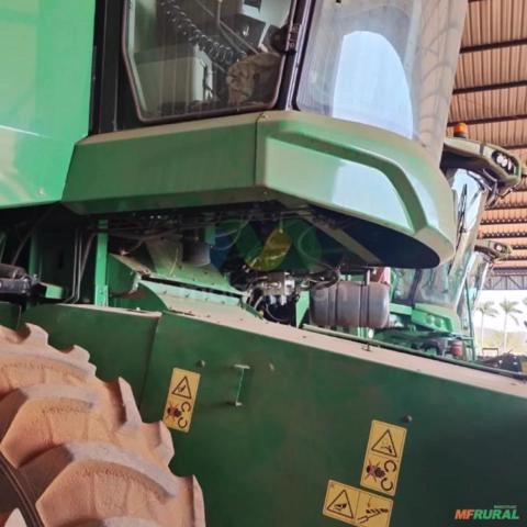 Imagem Colheitadeira John Deere S440 Imagem Colheitadeira John Deere S440
