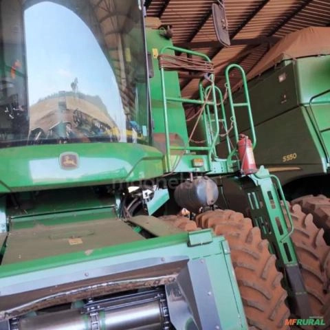 Imagem Colheitadeira John Deere S440 Imagem Colheitadeira John Deere S440