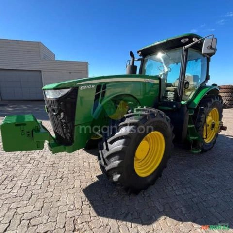 Trator John Deere 8270R Imagem Trator John Deere 8270R