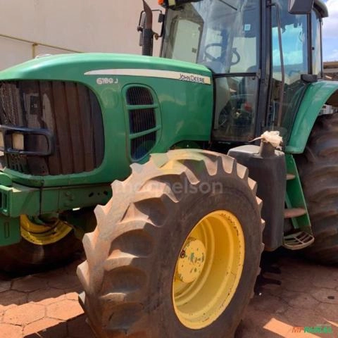 Trator John Deere 6180J Imagem Trator John Deere 6180J