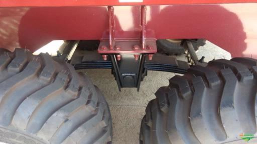 Imagem VAGÃO MISTURADOR E ALIMENTADOR BRUTALE Imagem VAGÃO MISTURADOR E ALIMENTADOR BRUTALE