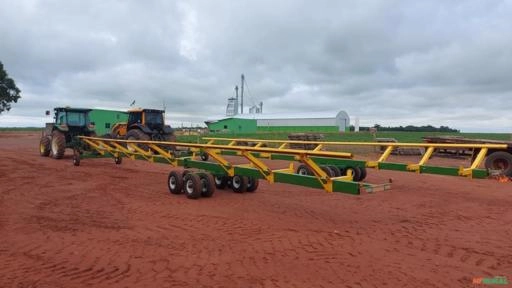 CARRETA PARA PLATAFORMA DE COLHEITADEIRA Imagem CARRETA PARA PLATAFORMA DE COLHEITADEIRA