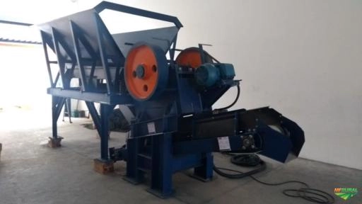 Equipamentos de britagem e reciclagem em geral Imagem Equipamentos de britagem e reciclagem em geral