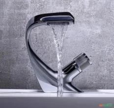 Torneira Monocomando Curvada Banheiro Prata Cascata c2383