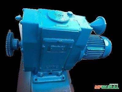 Bomba De Engrenagem Usada 7,5 cv 2" 20000l/h C2674 Imagem Bomba De Engrenagem Usada 7,5 cv 2" 20000l/h C2674