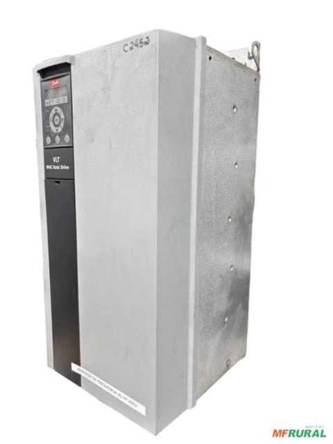 Imagem Inversor de Frequência 25 hp 74,8a Danfoss C2452 Imagem Inversor de Frequência 25 hp 74,8a Danfoss C2452
