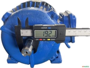 Imagem Motor elétrico 1/2 cv Tri 3500 rpm 2 p Recondicionado C3034 Imagem Motor elétrico 1/2 cv Tri 3500 rpm 2 p Recondicionado C3034