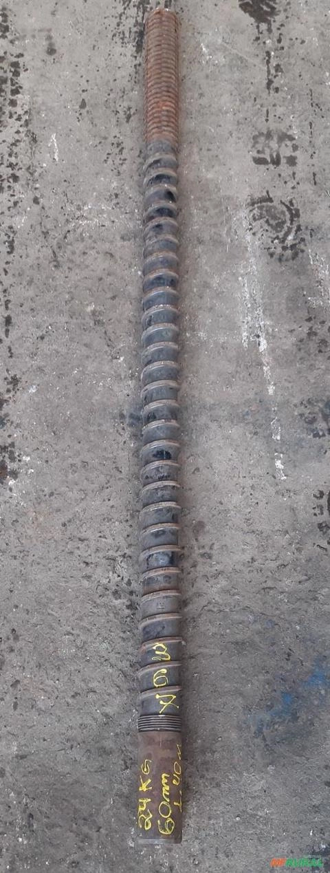 Rosca Extrusora Sopradora Injetora 1,40 m x 60 mm - C367 Imagem Rosca Extrusora Sopradora Injetora 1,40 m x 60 mm - C367