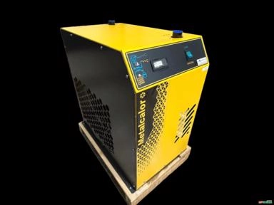 SECADOR DE AR 40 PÉS 10 CV 400 LITROS 175 LIBRAS C2350 Imagem SECADOR DE AR 40 PÉS 10 CV 400 LITROS 175 LIBRAS C2350