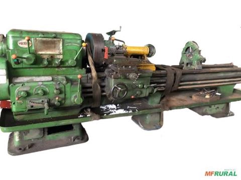 Torno Mecânico VDF 2,6 m Barramento Entre Pontas Não Romi C8180 Imagem Torno Mecânico VDF 2,6 m Barramento Entre Pontas Não Romi C8180