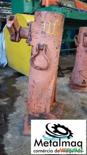 Macaco Mecânico Chicão 35 Ton- C1112 Imagem Macaco Mecânico Chicão 35 Ton- C1112