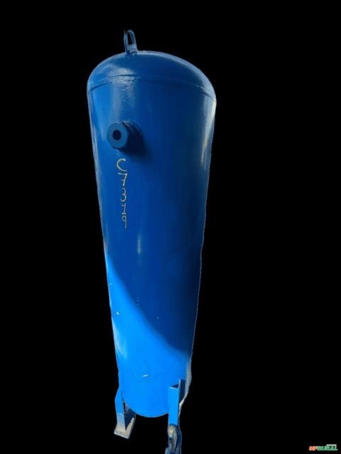 TANQUE PULMÃO CILINDRO COMPRESSOR 300 L NR13 C7319 Imagem TANQUE PULMÃO CILINDRO COMPRESSOR 300 L NR13 C7319