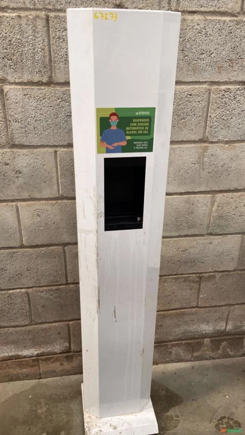 SUPORTE TOTEM DISPENSADOR DE ÁLCOOL EM GEL C7273 Imagem SUPORTE TOTEM DISPENSADOR DE ÁLCOOL EM GEL C7273