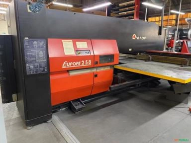 Puncionadeira CNC Amada Eur 258 2100mm 200kn ano 2001 C7453 Imagem Puncionadeira CNC Amada Eur 258 2100mm 200kn ano 2001 C7453