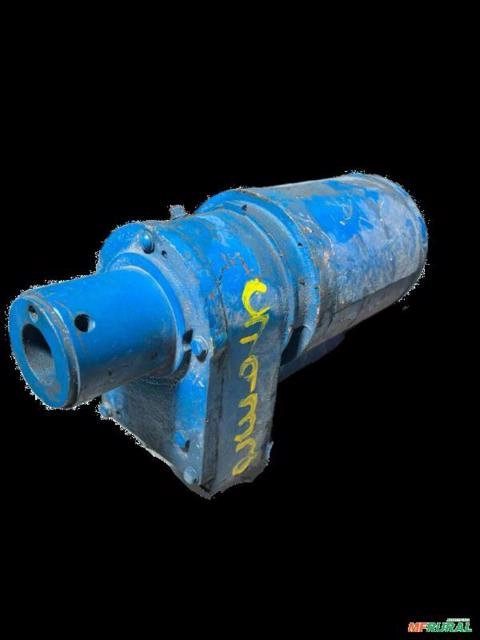 Motor e redutor 1/4 hp mono para moedor de carne C7932 Imagem Motor e redutor 1/4 hp mono para moedor de carne C7932