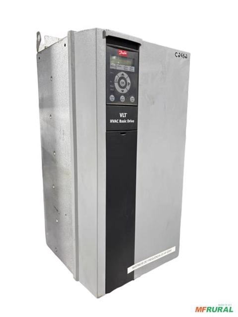 Inversor de Frequência 25 hp 74,8a Danfoss C2452 Imagem Inversor de Frequência 25 hp 74,8a Danfoss C2452