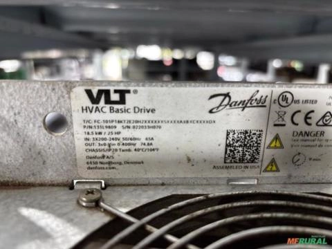 Imagem Inversor de Frequência 25 hp 74,8a Danfoss C2452 Imagem Inversor de Frequência 25 hp 74,8a Danfoss C2452